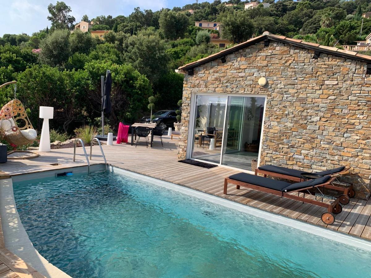 Villa Perla Saint-Tropez Cavalaire Sur Mer, 3-5 Chambres, Vue Mer, Piscine Chauffee Avril A Octobre Dış mekan fotoğraf