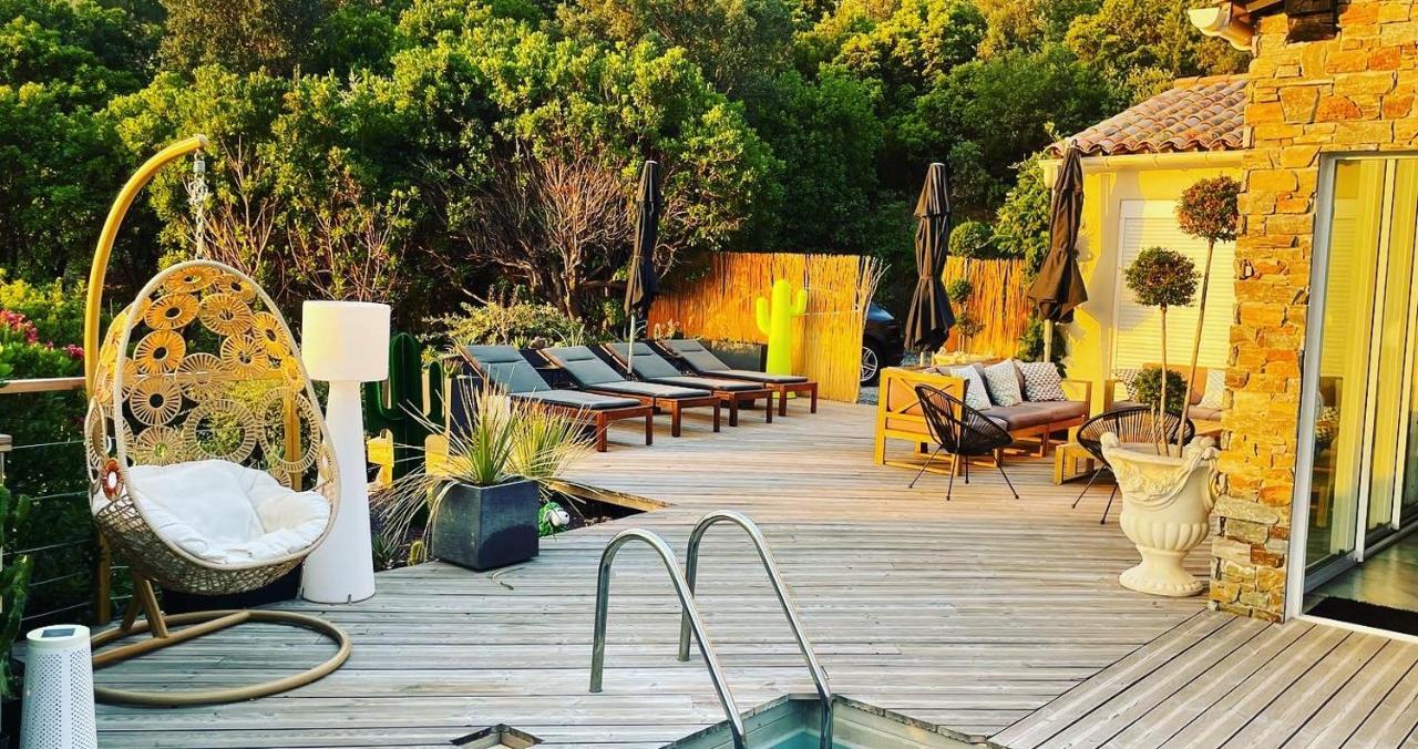 Villa Perla Saint-Tropez Cavalaire Sur Mer, 3-5 Chambres, Vue Mer, Piscine Chauffee Avril A Octobre Dış mekan fotoğraf